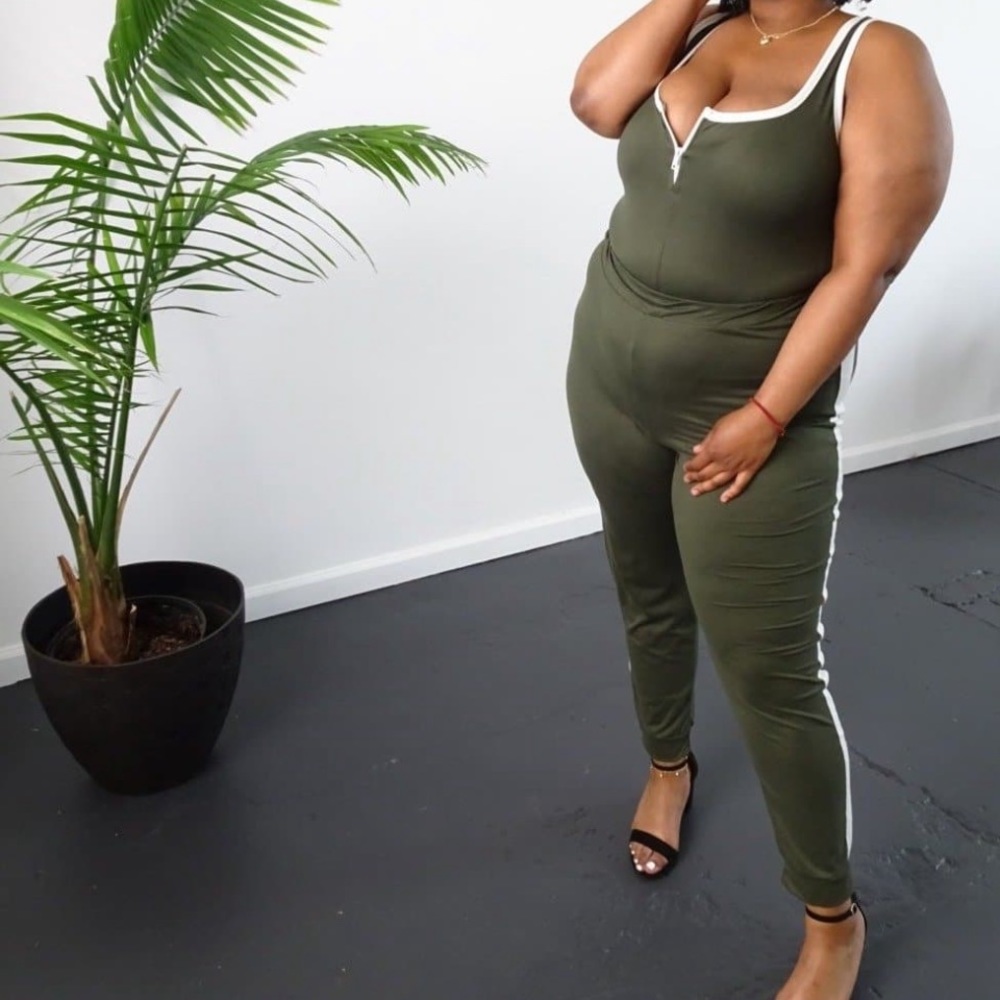Mira Jogger Set (Olive Green)